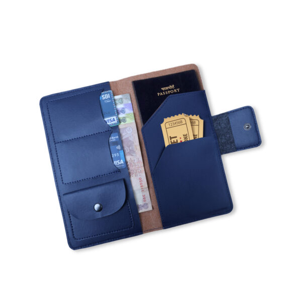 Wander Passport Holder